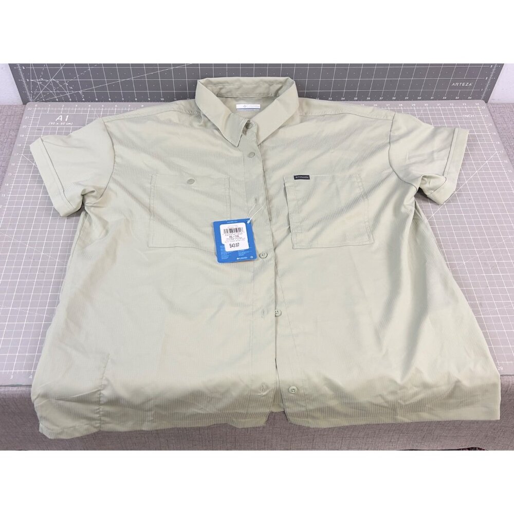 Columbia Women's Silver Ridge Omni-Shade Short Sleeve Button up Shirt Sz. XL New